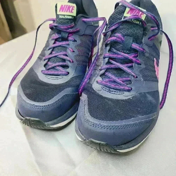 Nike Shoes | Nike Dual Fusion X Women's | Color: Navy/Pink | Size: 8.5 - Picture 4 of 11
